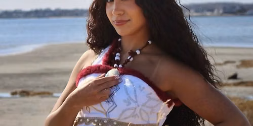 Moana Visit and Crafting Event