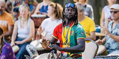 maestro Bibiche Touré, djembéfola, in Mortsel
