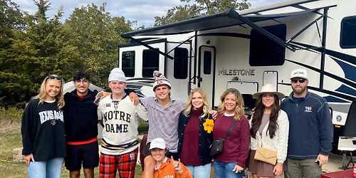 Friendsgiving Festivites