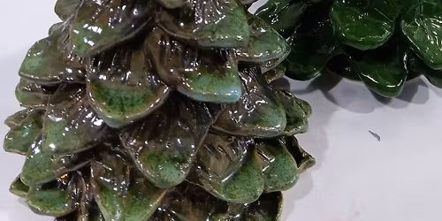  Holiday Clay Hand-Building Workshop