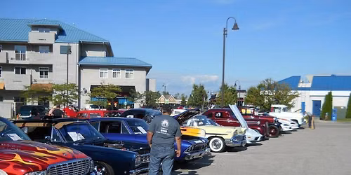 ROASTED SPORTS BAR CAR SHOW