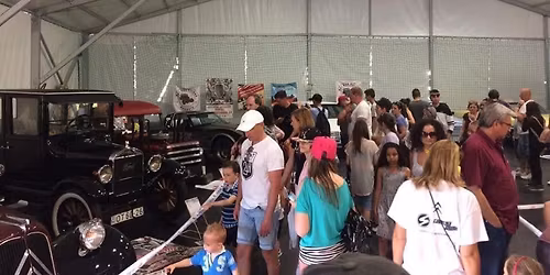 K\u00fcl\u00f6nleges J\u00e1rm\u0171 Expo Esztergom ingyenes ki\u00e1ll\u00edt\u00e1s \u00e9s fesztiv\u00e1l