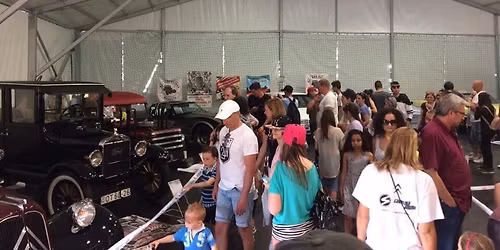 K\u00fcl\u00f6nleges J\u00e1rm\u0171 Expo Esztergom ingyenes ki\u00e1ll\u00edt\u00e1s \u00e9s fesztiv\u00e1l