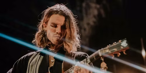 KALEO, Elle King in Woodinville