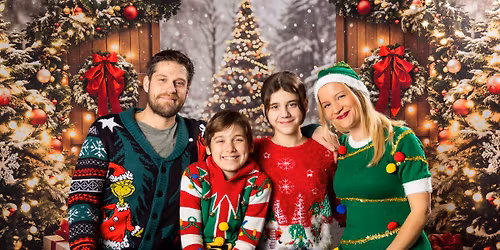 Xmas Photo Studio at the Russell Flea Market