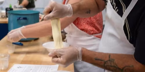 SOLD OUT! Mozzarella & ricotta-making class!