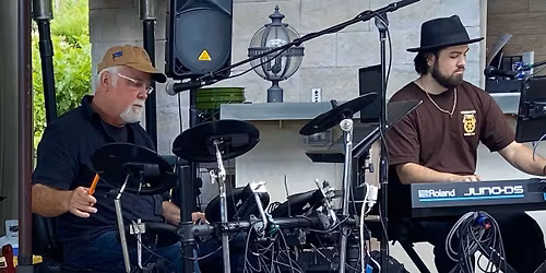 Live Music w\/ Son & Reynolds