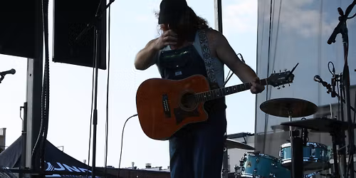 Marcus Bunch Live @Sugarlands Spirit Stage