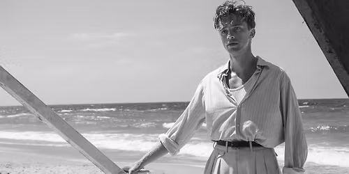 Kalliopee: L'\u00e9tranger