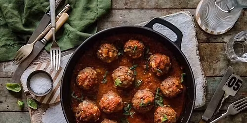  \ud83c\udf81 Tinsel, Treats & Toasts: A Holiday Comfort Cooking & Wine Tasting Experience