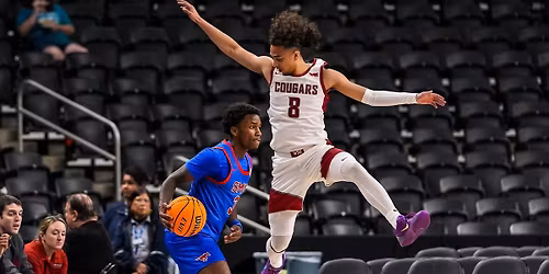 SMU Mustangs at Louisville Cardinals Womens Basketball at KFC Yum Center