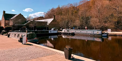 Saddleworth Marina Artisan Markets