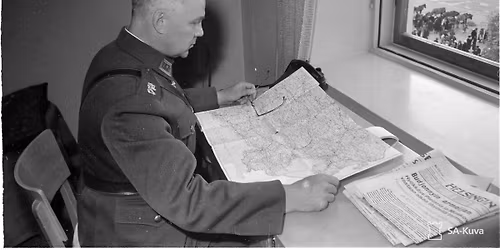 Vaaran vuodet ja puolustus-paneelikeskustelu