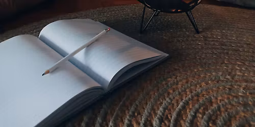 "\u039e\u03b1\u03bd\u03b1\u03b3\u03c1\u03ac\u03c6\u03bf\u03bd\u03c4\u03b1\u03c2 \u03c4\u03b7\u03bd \u03b9\u03c3\u03c4\u03bf\u03c1\u03af\u03b1 \u03bc\u03bf\u03c5.." - \u0392\u03b9\u03c9\u03bc\u03b1\u03c4\u03b9\u03ba\u03cc \u0395\u03c1\u03b3\u03b1\u03c3\u03c4\u03ae\u03c1\u03b9\u03bf