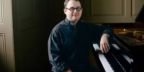 Lewis Kingsley Peart - Pianist