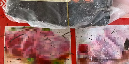 R\u1eb0M TH\u00c1NG S\u00c1U NHU\u1eacN