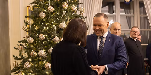 Christmas  A Tradition In Song