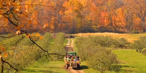 Naugatuck Park & Rec Annual Hayride Event!