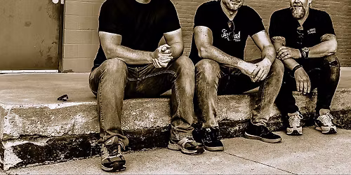 Sunshine Drive at Timmer\u2019s 10 Mile Pub