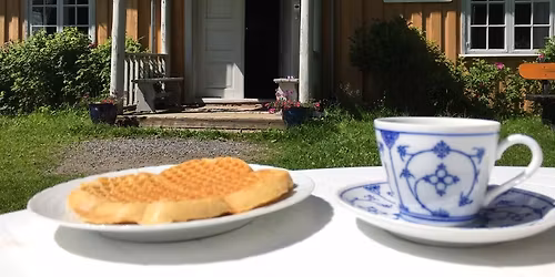 Sesong\u00e5pning museumskaf\u00e8