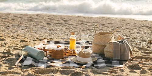 Torrey Pines Hike + Beach Picnic Tour