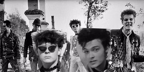 PUNK ON VAPAUS! \u2013 ja Sur-rur 30 -vuotta n\u00e4yttelyiden avajaiset
