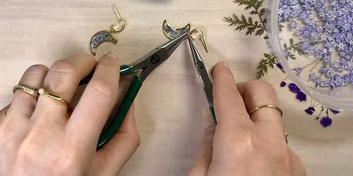 Resin and Pressed Flower Jewelry Workshop - Sun, June 14th, 2026