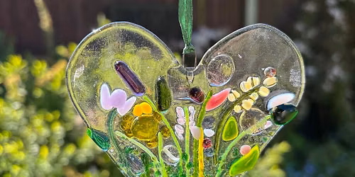 ***9 places available***   Fused Glass Heart Workshop with refreshments 