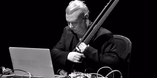 Performance sonore - KASPER T. TOEPLITZ