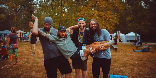 Fresh Hops live at The House Pub St. Charles, IL