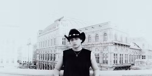 Mavi Phoenix \/\/ Drama Cowboy Release Show \/\/ Stadtwerkstatt Linz