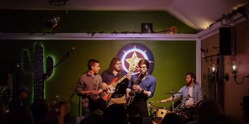 Schmaltz | North Star Lounge