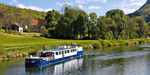 Barge Journey through the canals of Southern France