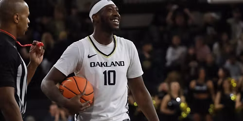 Parking Green Bay Phoenix at Oakland Golden Grizzlies Mens Basketball