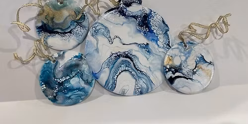 Arts Bonita - Fluid Art Ornaments