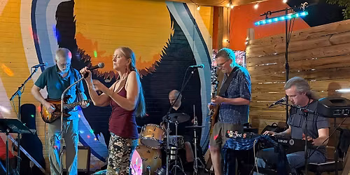 Stealing Liberty at El Golfo