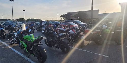 Seven Cities Bike Night at AJ GATORS