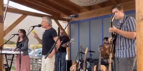 Live Music with Animal Soul!