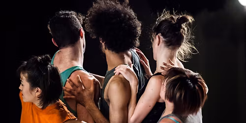 Fire up for Feria! \u00a1Ol\u00e9! \u00a1Viva Sevilla! \u00a1Viva the Walker!