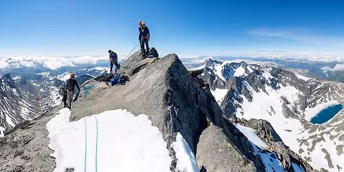 FULLTEGNA \/\/ Skagast\u00f8lsryggen til Storen 2405 moh, mandag 29. Juni 2026