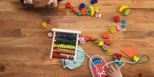 J\u00e1t\u00e9k- \u00e9s gyerekk\u00f6nyvcsere