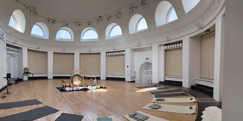 K\u00f8benhavn: Klang og meditation i Kuppelsalen - Anne Viese - 29. november