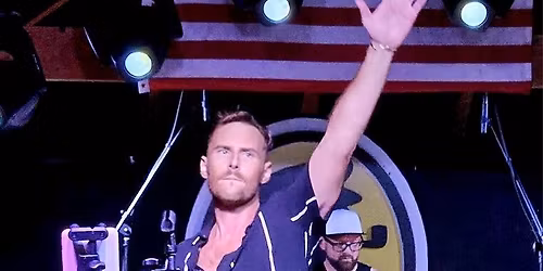 Sunday Funday with the Captain!