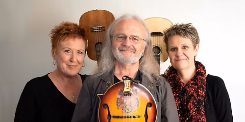 St Agnes Fountain - Wedgewood Rooms, Portsmouth - 10.12.25