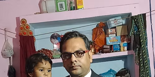 376