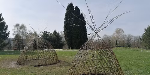 Tressage d'une hutte en osier vivant - COMPLET
