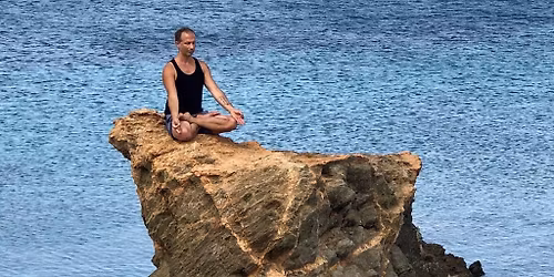 Yogisk meditation-en chakra resa