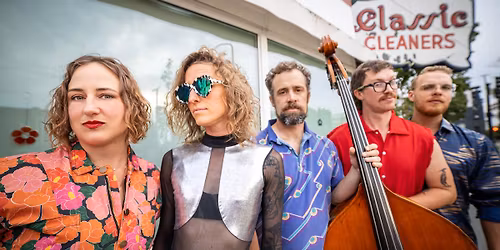 Pixie and the Partygrass Boys