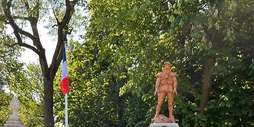\ud83c\uddeb\ud83c\uddf7 Comme\u0301moration de l'Armistice du 8 mai 1945 \ud83d\udd4a\ufe0f