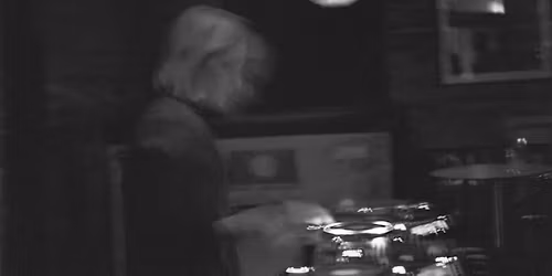 Anja Bajer DJ sett \/\/ Kaf\u00e9 H\u00e6rverk 